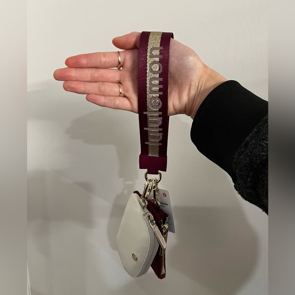 Lululemon Dual Pouch Wristlet & Never Lost Keychain Personalized Set 💌🎀 - Picture 5 of 9